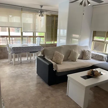 Your شقة بينايدورم